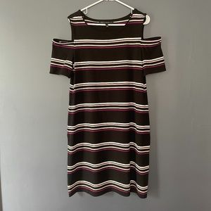 White House Black Market Cold Shoulder Dress - Lrg